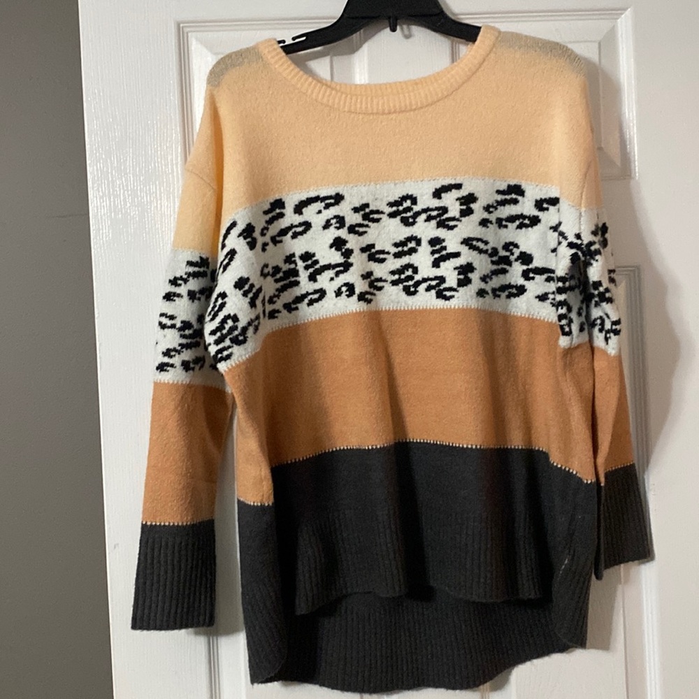 Pink Liky color block leopard sweater